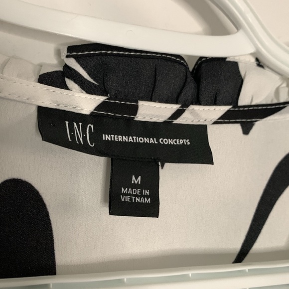 INC V neck ruffle hem shirt - Picture 4 of 6